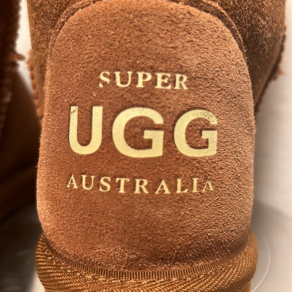 New UGG AUSTRALIA Classic Genuine Shearling Lined Tall Suede Boots Chestnut 🎅🏼 - Picture 7 of 13